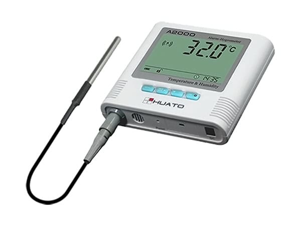 External Sensor Temperature meter เครื่องวัดอุณหภูมิแบบเซ็นเซอร์ภายนอก ยี่ห้อ Huato รุ่น A2000-ET A2000-DT